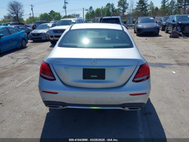 WDDZF4JB0JA472648 Mercedes-Benz E 300