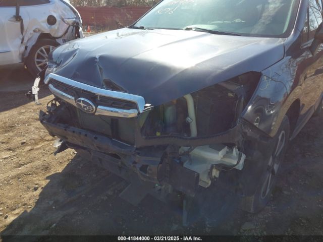 JF2SJAEC9JH411903 Subaru Forester 2.5i Premium