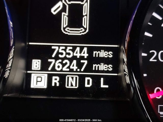 JN8AS5MT7FW158653 Nissan Rogue Select S
