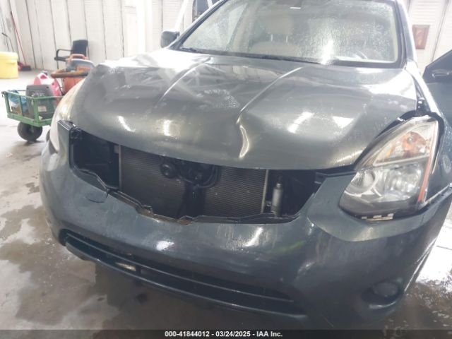 JN8AS5MT7FW158653 Nissan Rogue Select S