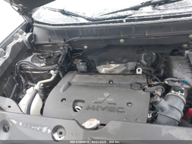 JA4AR3AU3KU001369 Mitsubishi Outlander Sport 2.0 Se