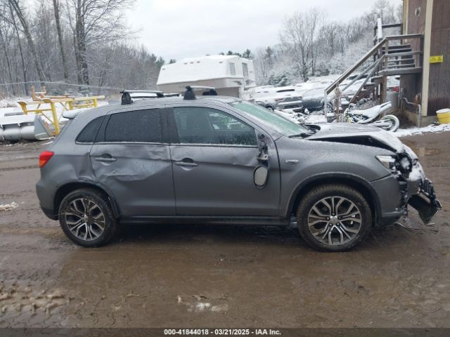 JA4AR3AU3KU001369 Mitsubishi Outlander Sport 2.0 Se