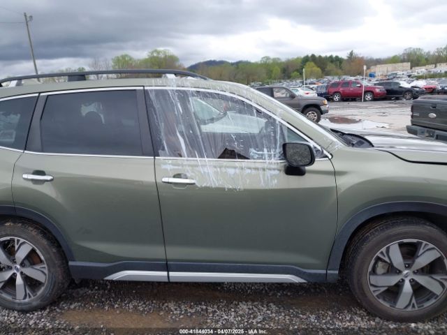 JF2SKAWC1KH545043 Subaru Forester Touring