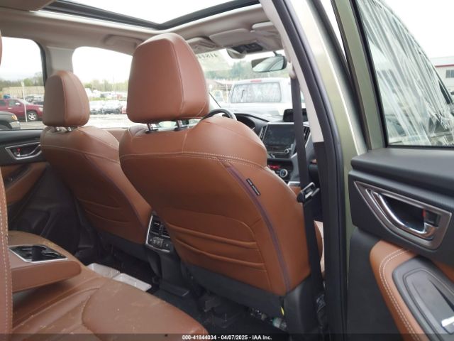 JF2SKAWC1KH545043 Subaru Forester Touring
