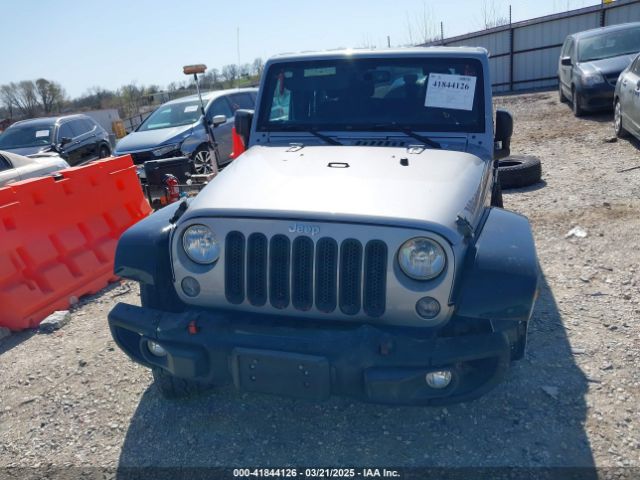 1C4BJWDG0FL745533 Jeep Wrangler Unlimited Sport