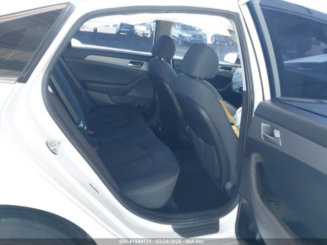 5NPE24AF8JH706504 Hyundai SONATA SE
