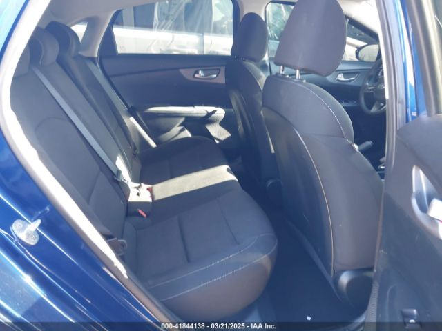 3KPF24AD9LE179289 KIA Forte Lxs