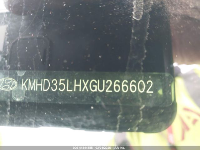 KMHD35LHXGU266602 Hyundai ELANTRA GT