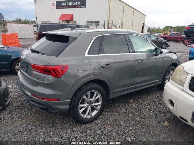WA1EECF3XR1039741 Audi 45 tfsi