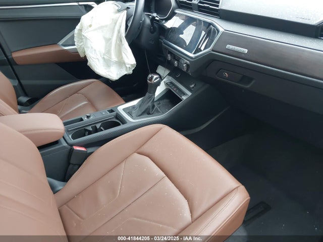 WA1EECF3XR1039741 Audi 45 tfsi