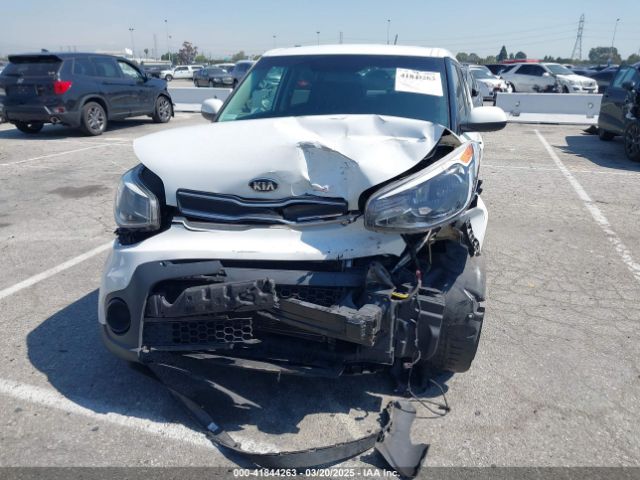 KNDJN2A25J7539966 KIA Soul