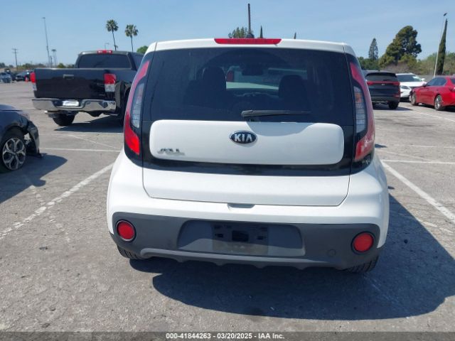 KNDJN2A25J7539966 KIA Soul