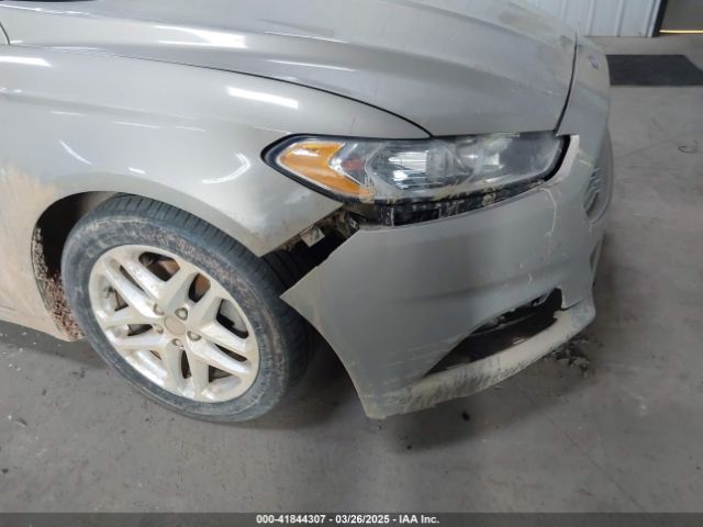 3FA6P0H78GR196177 Ford FUSION SE