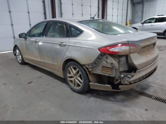 3FA6P0H78GR196177 Ford FUSION SE