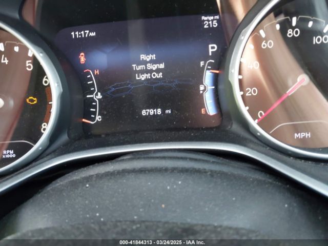 3C4NJDBB1JT402381 Jeep Compass Altitude 4x4