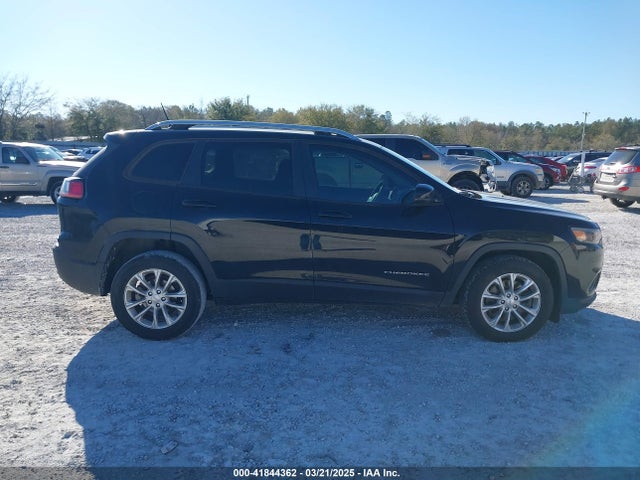 1C4PJLCB4MD227099 Jeep Cherokee Latitude Fwd