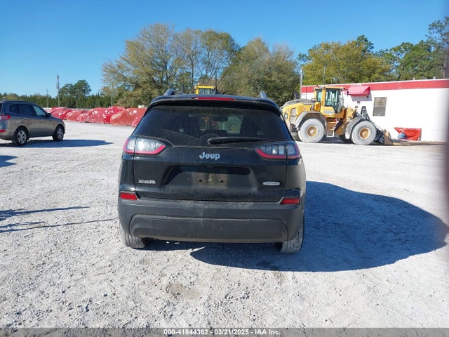 1C4PJLCB4MD227099 Jeep Cherokee Latitude Fwd