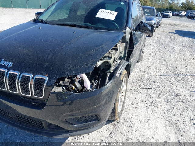 1C4PJLCB4MD227099 Jeep Cherokee Latitude Fwd