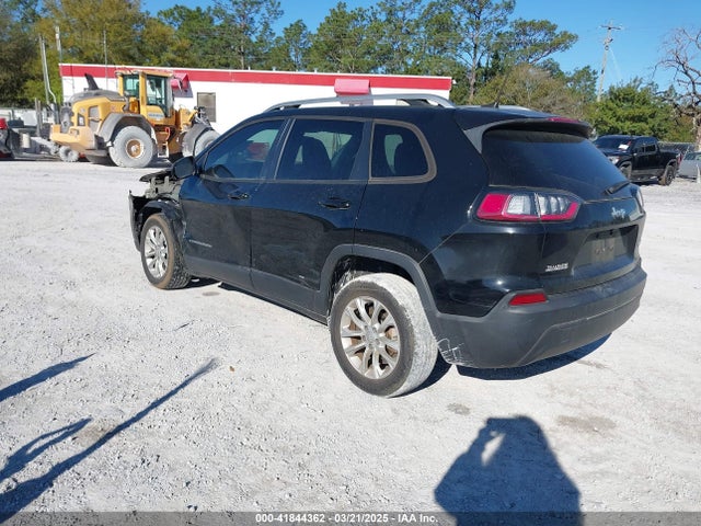 1C4PJLCB4MD227099 Jeep Cherokee Latitude Fwd