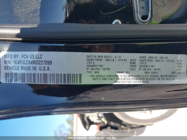 1C4PJLCB4MD227099 Jeep Cherokee Latitude Fwd