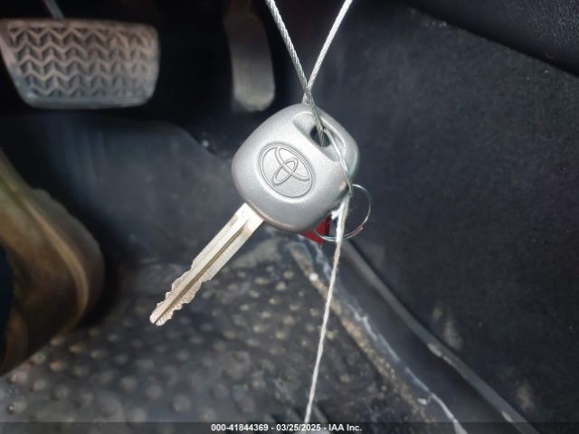 4T1BF1FK2HU754040 Toyota CAMRY SE