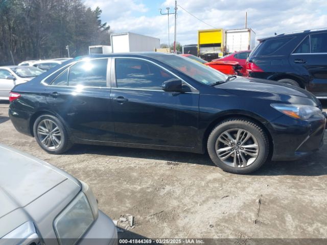 4T1BF1FK2HU754040 Toyota CAMRY SE