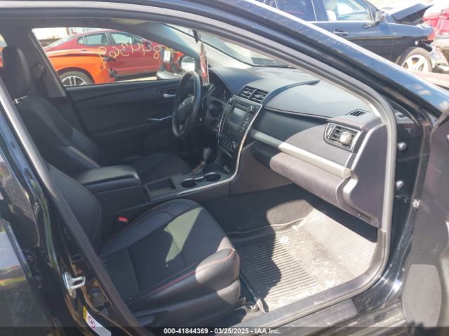 4T1BF1FK2HU754040 Toyota CAMRY SE