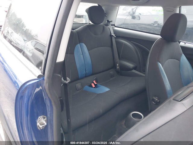 2009 MINI COOPER WMWMF33579TW72543 Photo 7