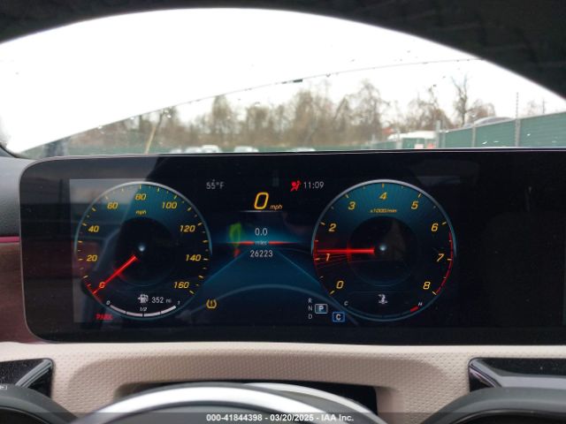 W1K3G4FB1NJ337471 Mercedes-Benz A 220 4matic