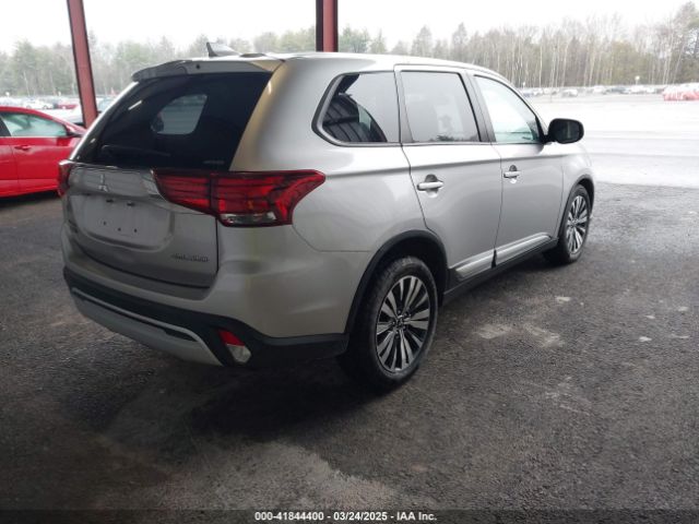 2019 MITSUBISHI OUTLANDER JA4AZ3A39KZ003993 Photo 3