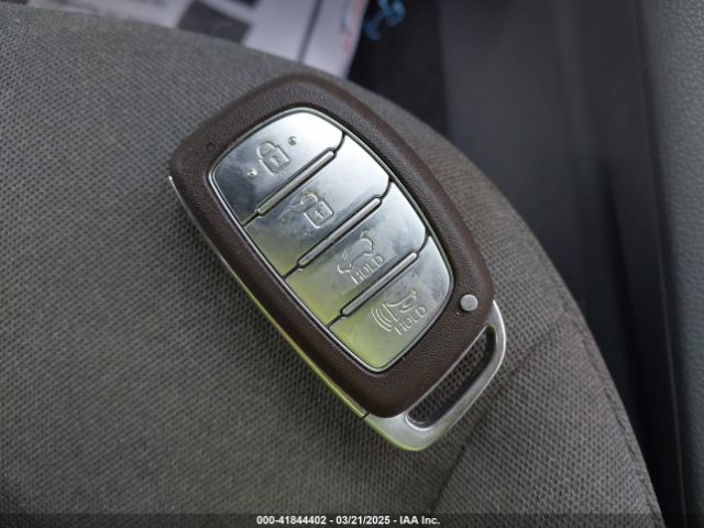 KMHC85LC0LU196104 Hyundai Ioniq Hybrid Sel