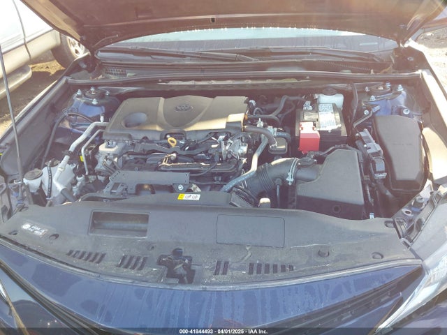 4T1C11AK0NU674001 Toyota CAMRY LE