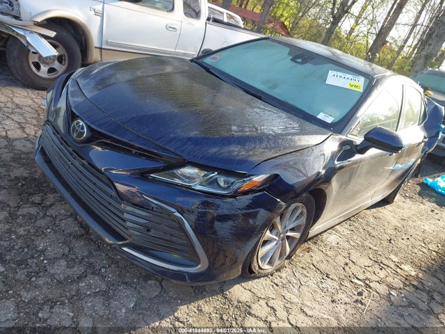 4T1C11AK0NU674001 Toyota CAMRY LE