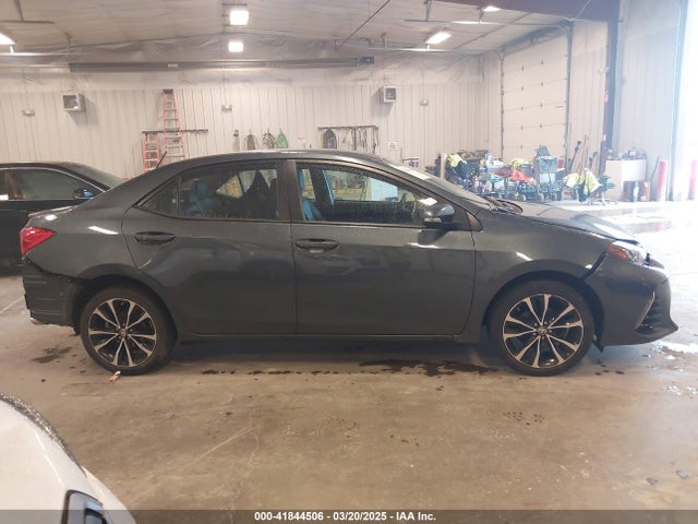 2T1BURHE0HC894455 Toyota COROLLA SE