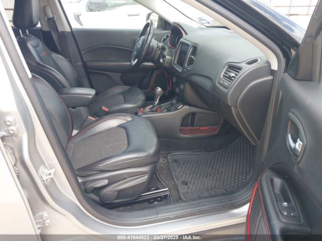 3C4NJDDB5LT171727 Jeep Compass Trailhawk 4x4