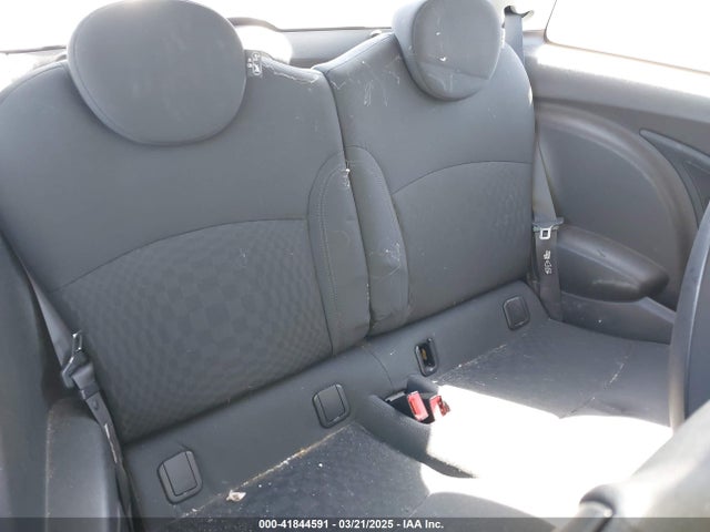 2009 MINI COOPER WMWMF33549TW79871 Photo 7