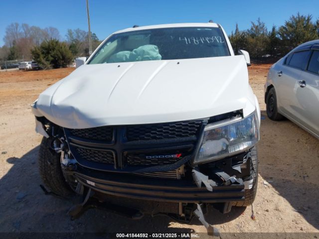3C4PDDGG9KT848915 Dodge Journey Crossroad Awd