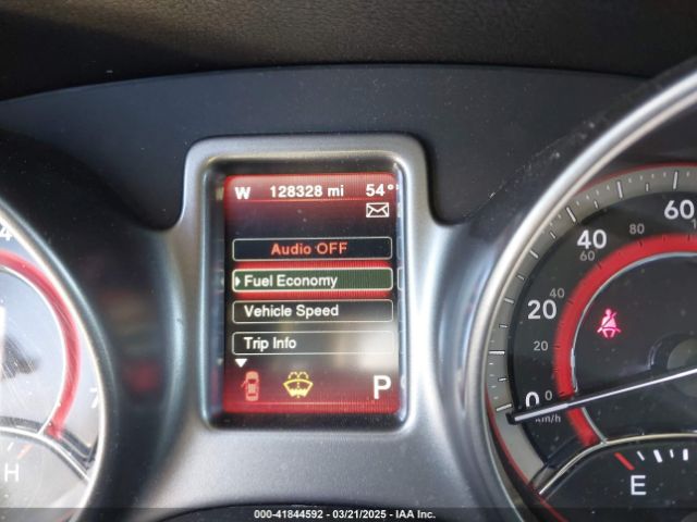 3C4PDDGG9KT848915 Dodge Journey Crossroad Awd