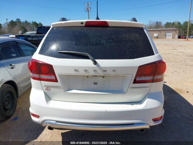 3C4PDDGG9KT848915 Dodge Journey Crossroad Awd