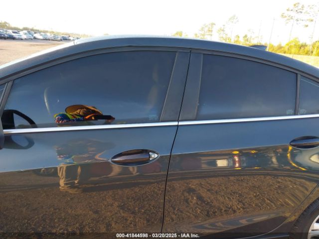 1G1BE5SM2J7181806 Chevrolet Cruze Lt Auto
