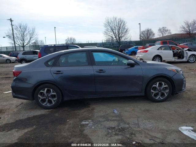 3KPF24AD4LE206902 KIA Forte Lxs