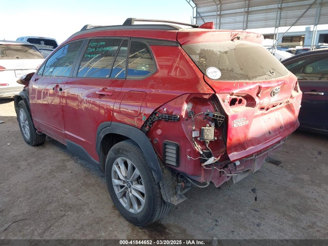 Toyota Corolla Cross Le 2022 7MUCAABG8NV038550 Image 3