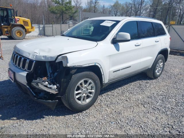 1C4RJFAG2KC736961 Jeep Grand Cherokee Laredo E 4x4