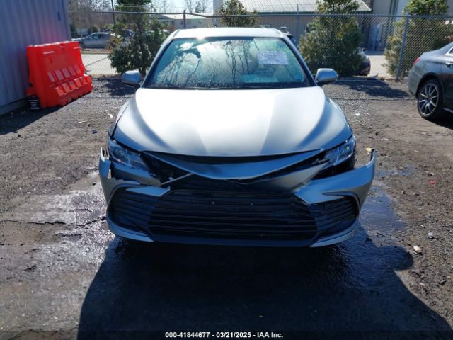4T1C11AK6MU420159 Toyota CAMRY LE