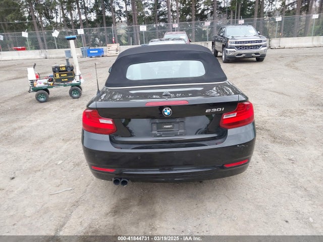 WBA2K9C31HV647631 BMW 2017