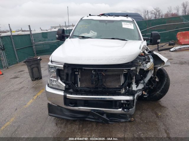 1FT7W2B65NEF76378 Ford F-250 Xl
