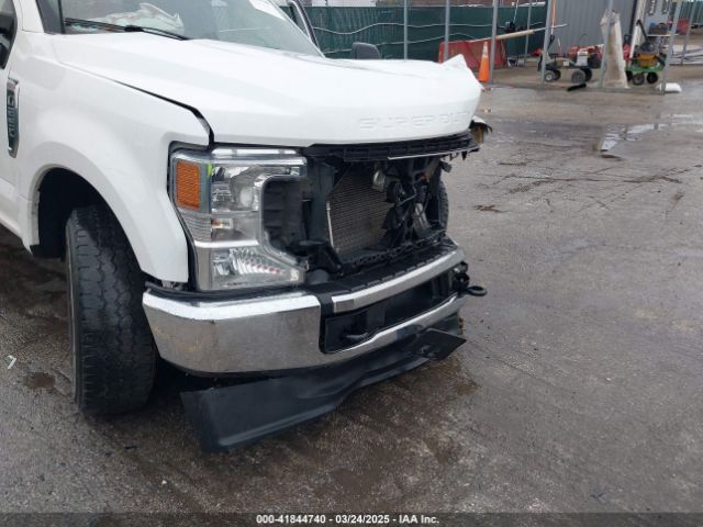 1FT7W2B65NEF76378 Ford F-250 Xl