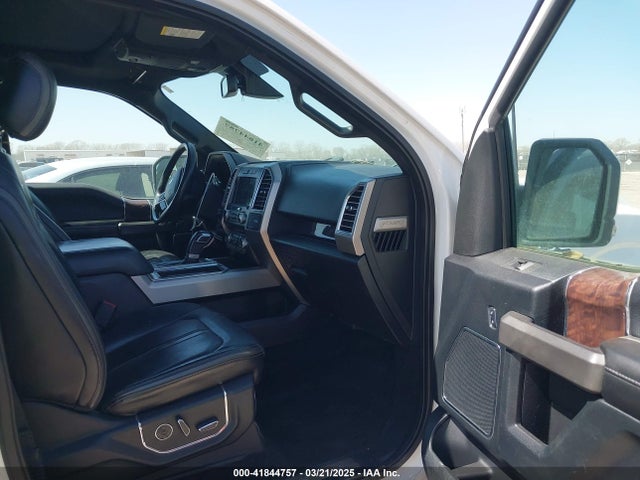 1FTEW1EG4GFD03452 Ford F-150 Platinum