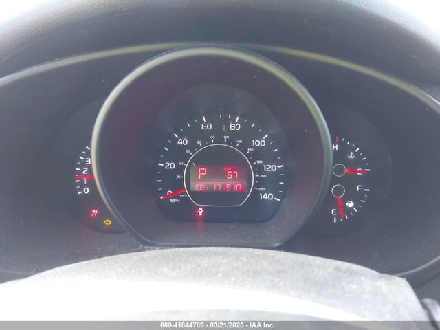 KNDJP3A55G7818224 KIA SOUL +