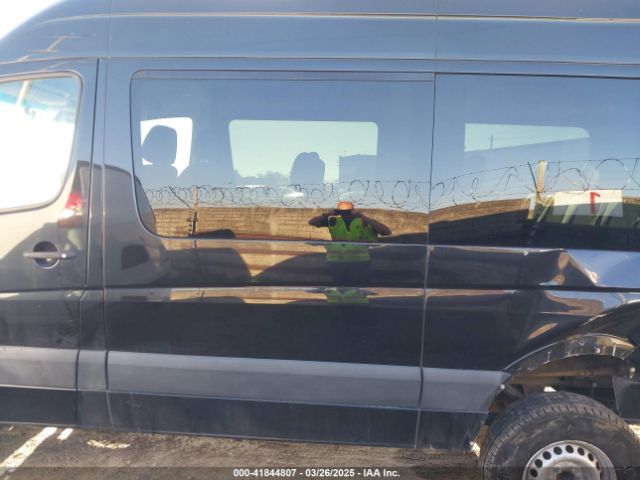 WDZFE7CD2GP216260 Mercedes-Benz Sprinter 2500 Normal Roof